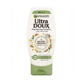 Garnier Ultra Doux Almond Milk Conditioner for Deep Hydration & Softness