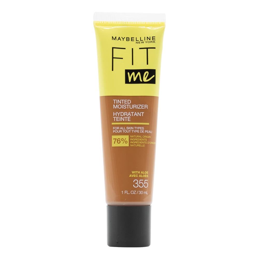 مكياج مايو بيلين Fit Me Tinted Moisturizer، تغطية طبيعية، لون Natural Tan، خفيف ومرطب.