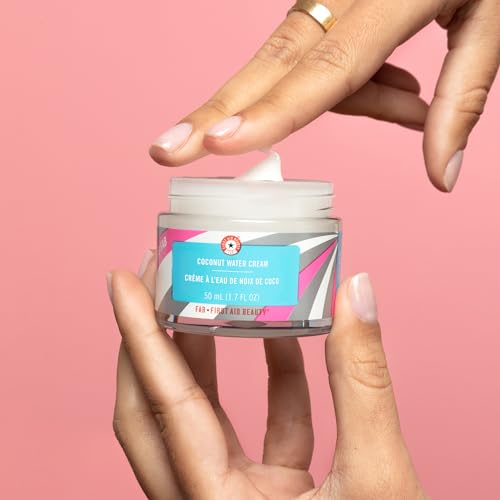 First Aid Beauty Hello FAB Coconut Water Cream - Lightweight Moisturizer
