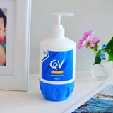 كريم QV 500 غرام مع ضخّة للبشرة الجافة والحساسة