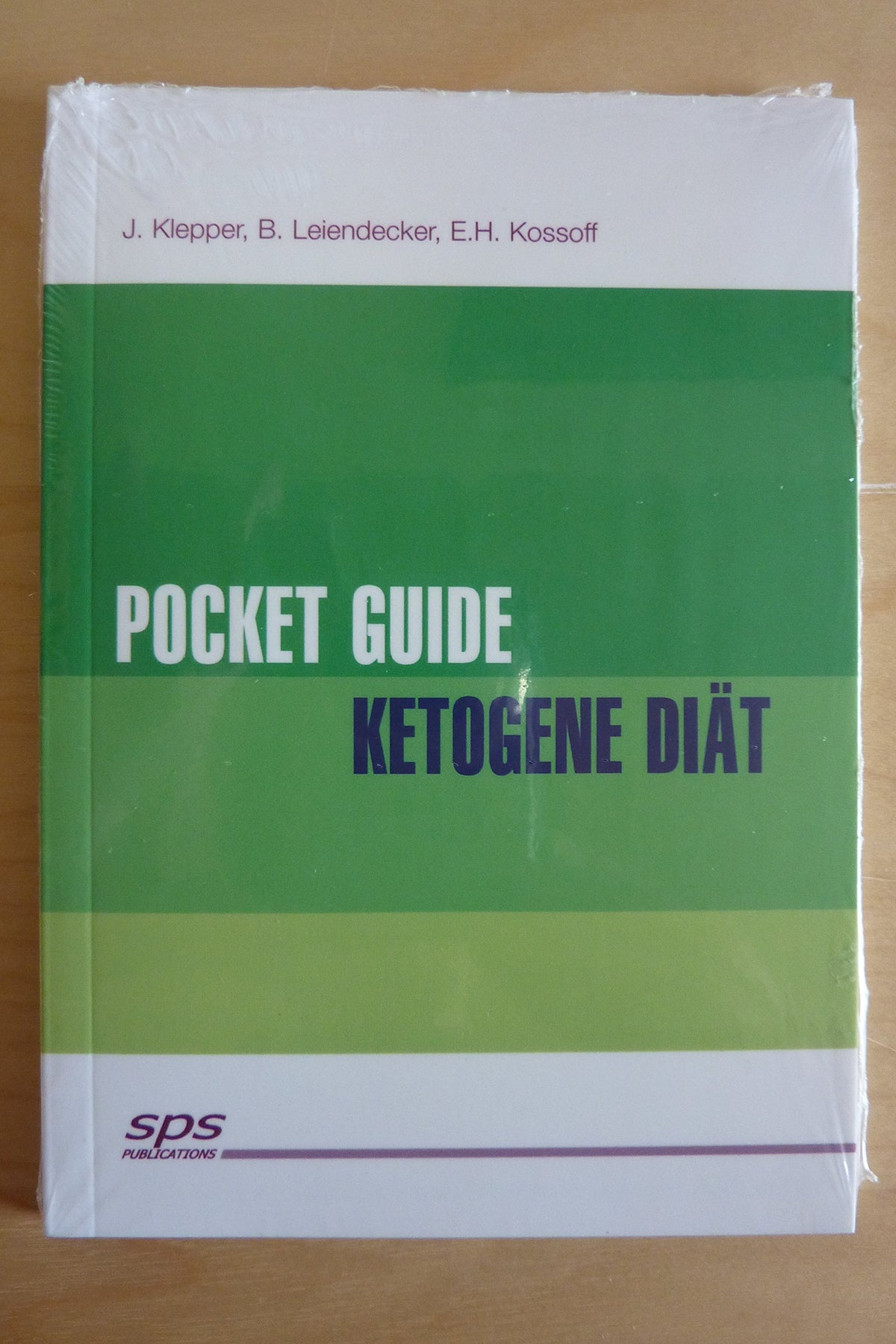 Ketogenic Diet Pocket Guide: Your Keto Journey Companion